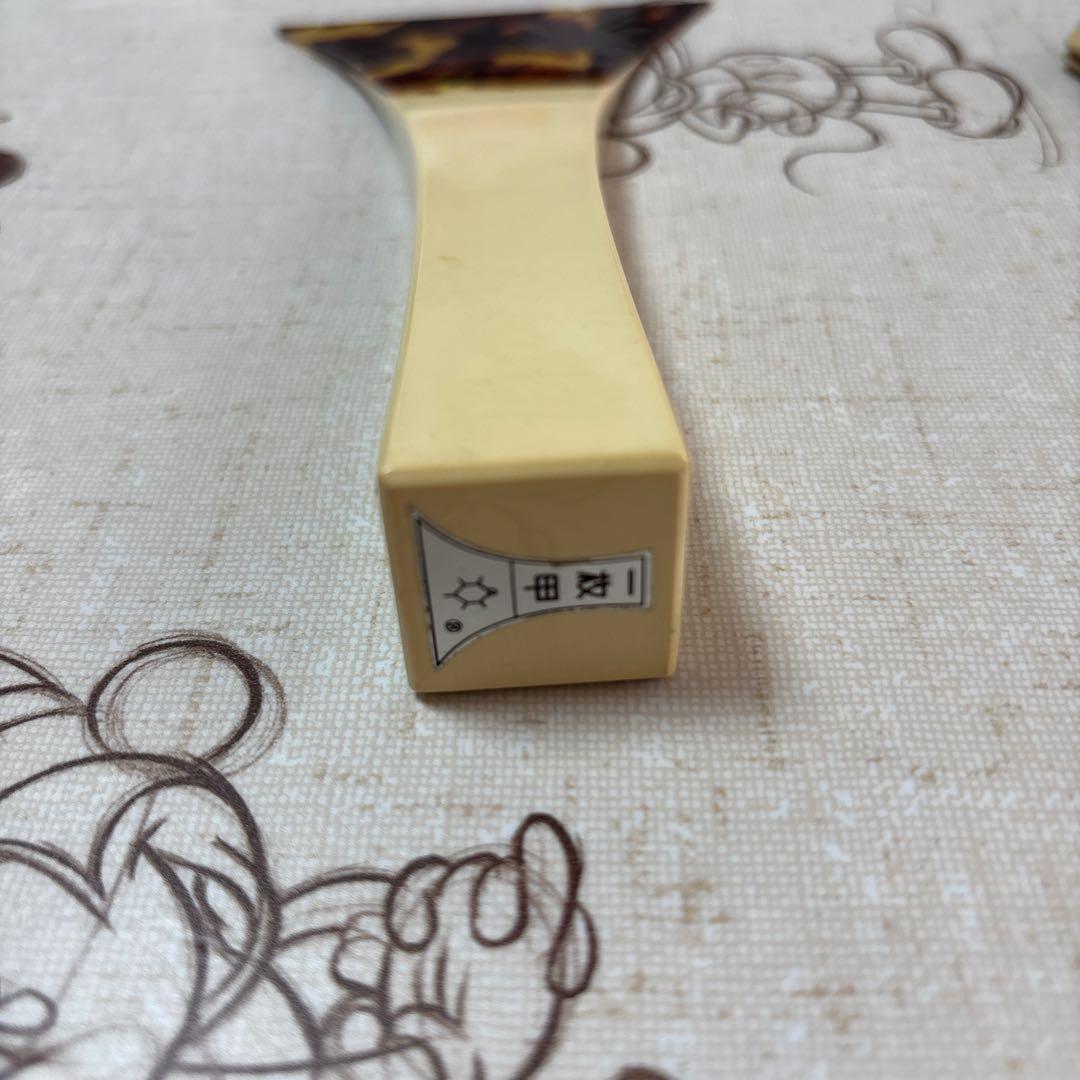 三味線　撥　バチ　一枚甲　鼈甲　天然素材　開き約9.5cm