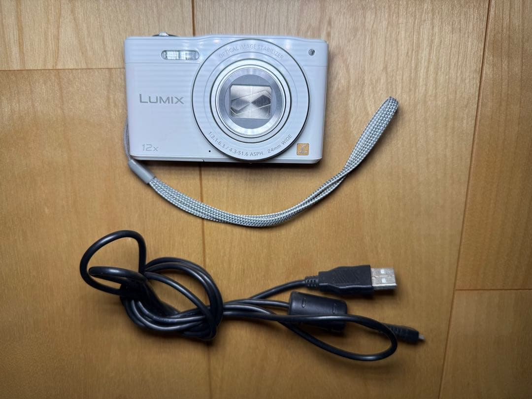 Panasonic パナソニック Lumix DMC-SZ8 ホワイト 美品！