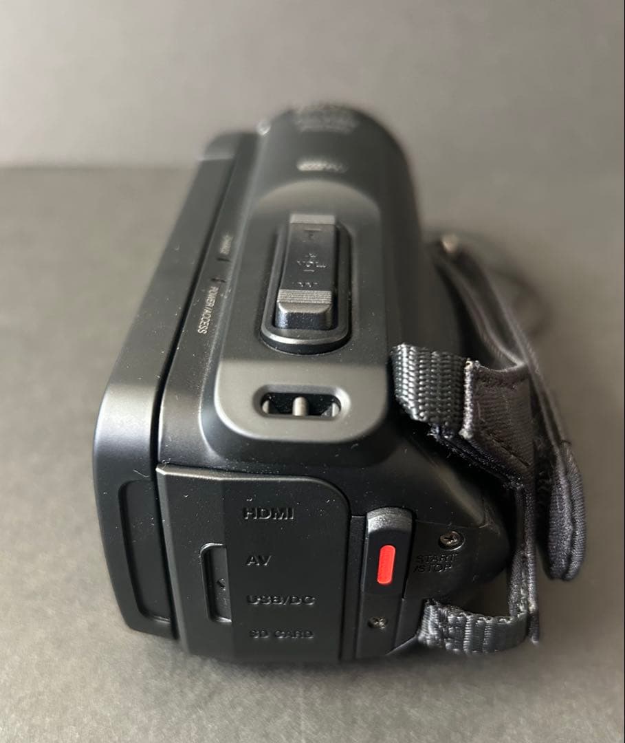 JVC Everio R ビデオカメラ 本体　GZ-RX680-B美中古品