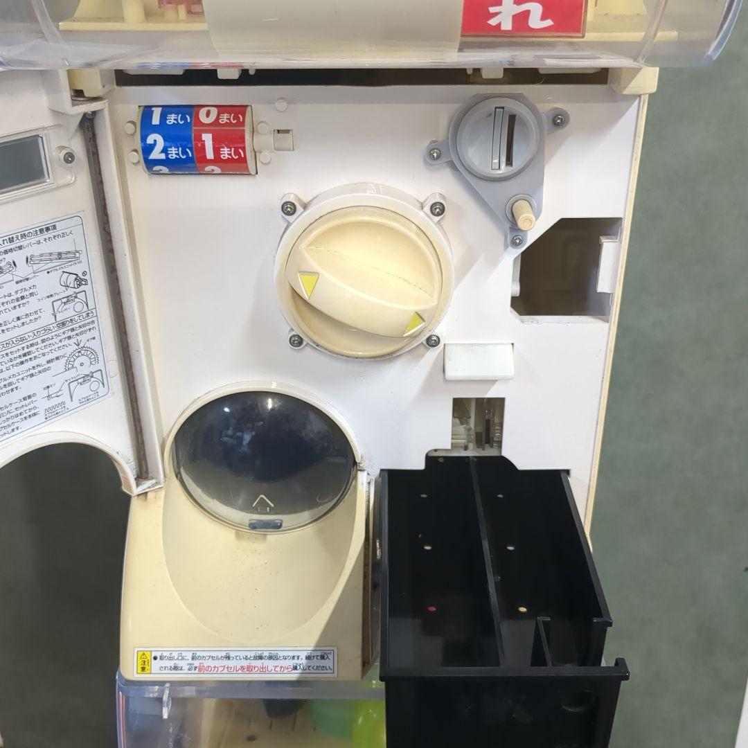 (s) ガチャガチャ本体　中古カプセルステーション　カプセル販売機