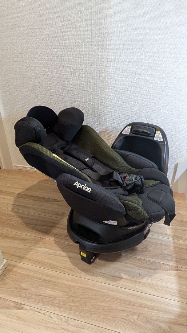 【希少カラー】アップリカ チャイルドシート フラディアグロウ　ISOFIX