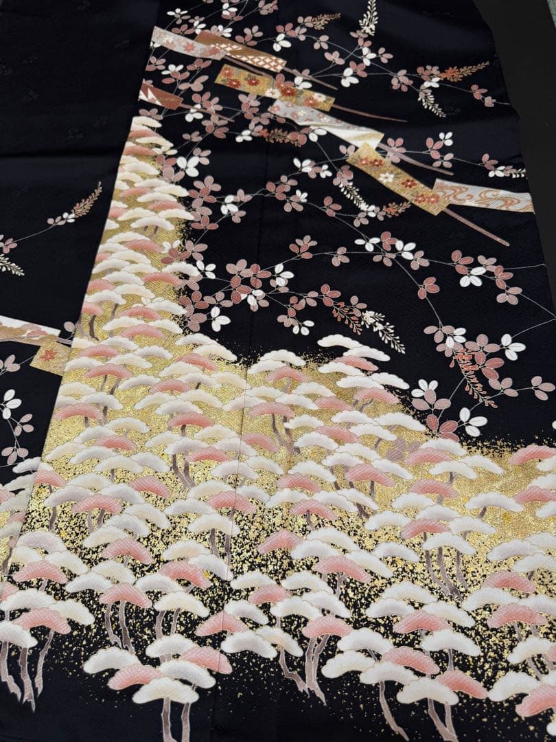 【極美品】京都染匠名門「染の川勝謹製」黒地「松萩文様 舞扇文様」手描き京友禅