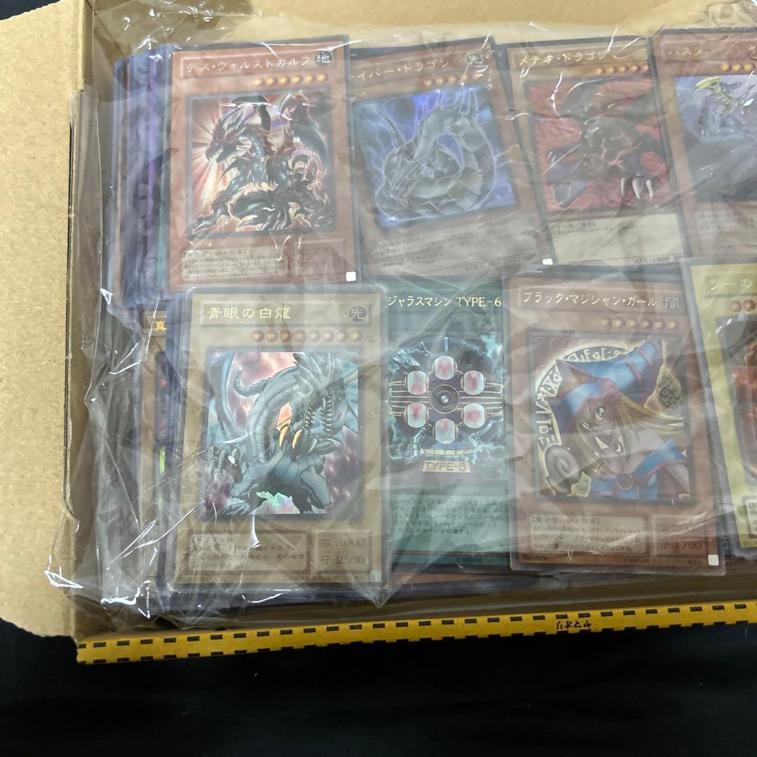 【格安】遊戯王　スーパーレア以上まとめ約800枚
