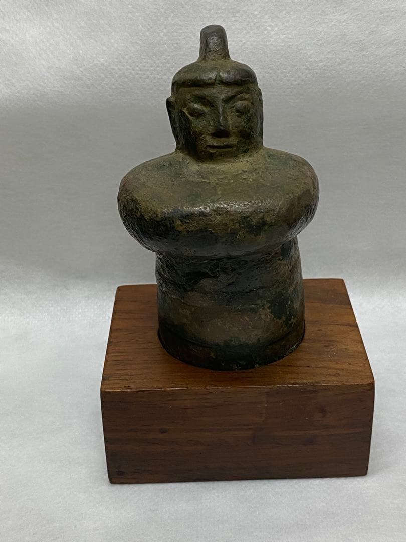 銅製人形