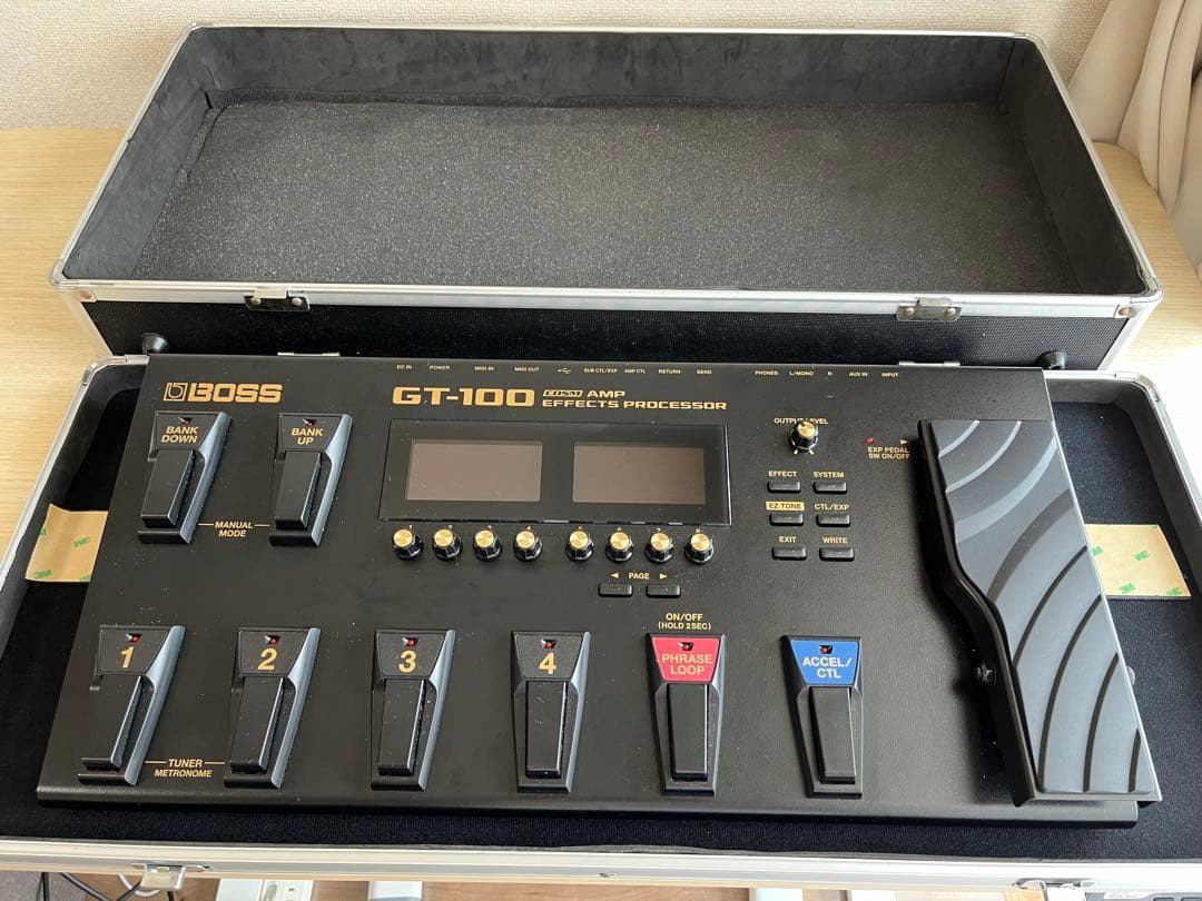 BOSS GT-100 + エフェクターボード