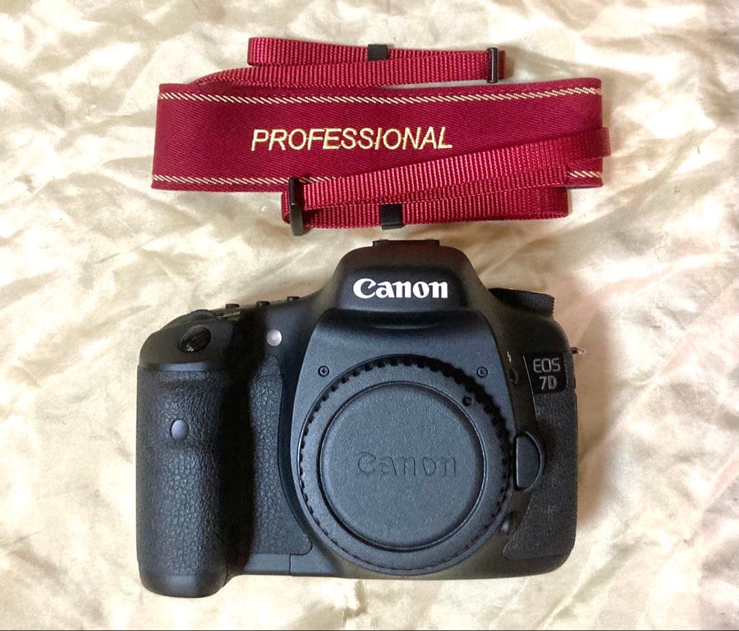 Canon EOS 7D デジタル一眼レフボディー