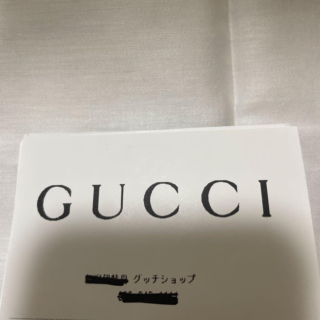 【ほぼ未使用】GUCCI ベージュレザー二つ折り財布