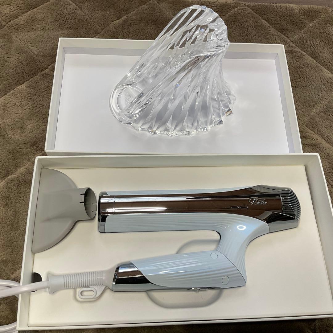 ReFa ヘアドライヤー シルバー、スタンド