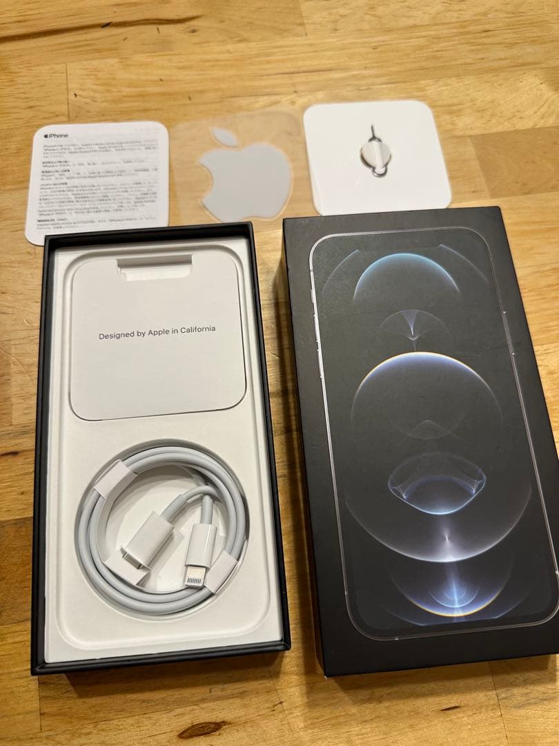 美品‼️iPhone 12pro 256GB シルバー