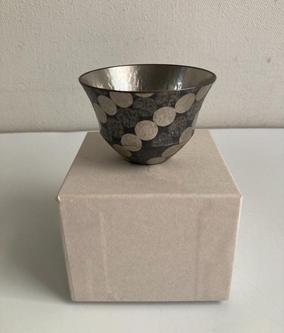 錫色酒器　KURACCO 浦中廣太郎　『ぼた雪』　おちょこ　ぐい呑み