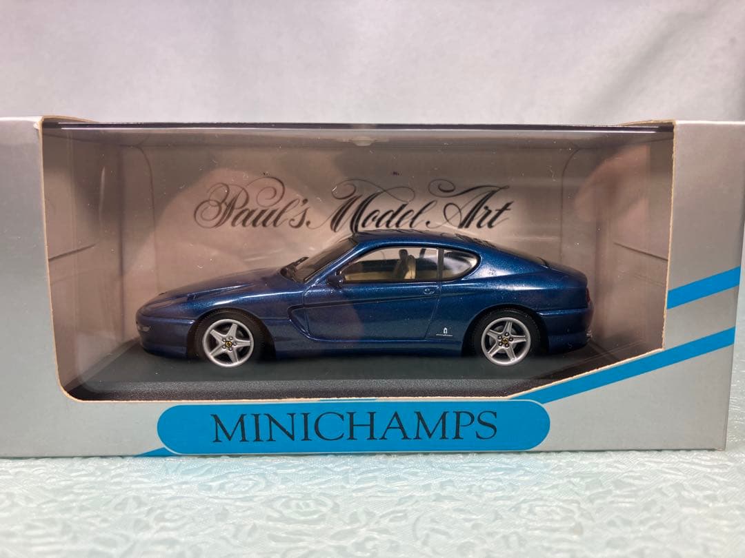 ミニチャンプス　フェラーリ４５6ＧＴ　クーペ　ブルー