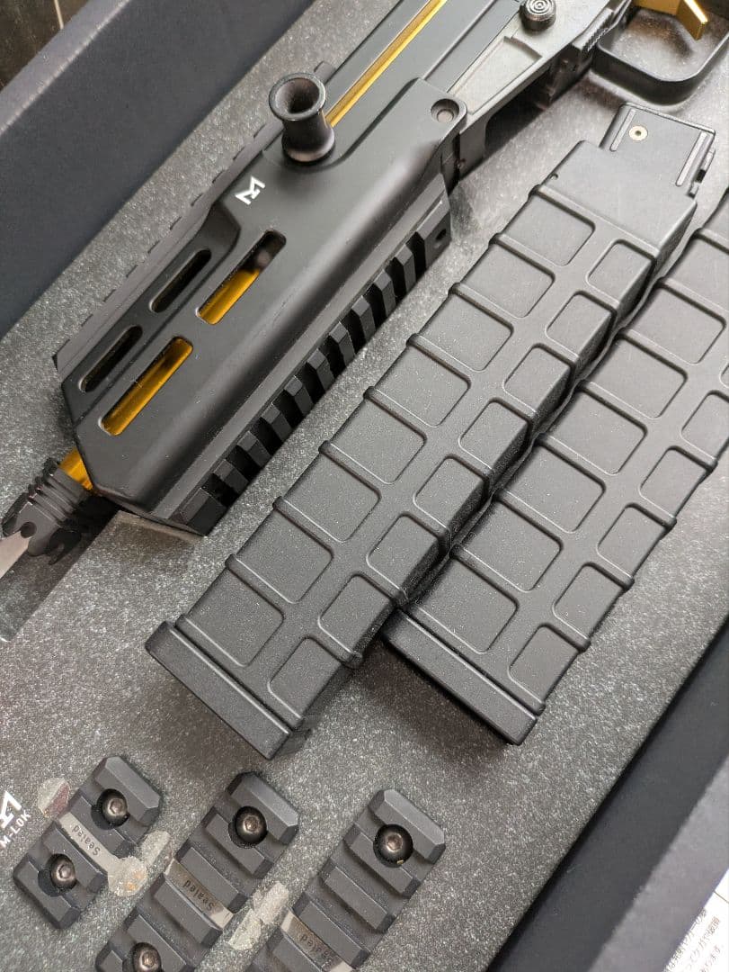 東京マルイ SCORPION MOD.M 電動ガン
