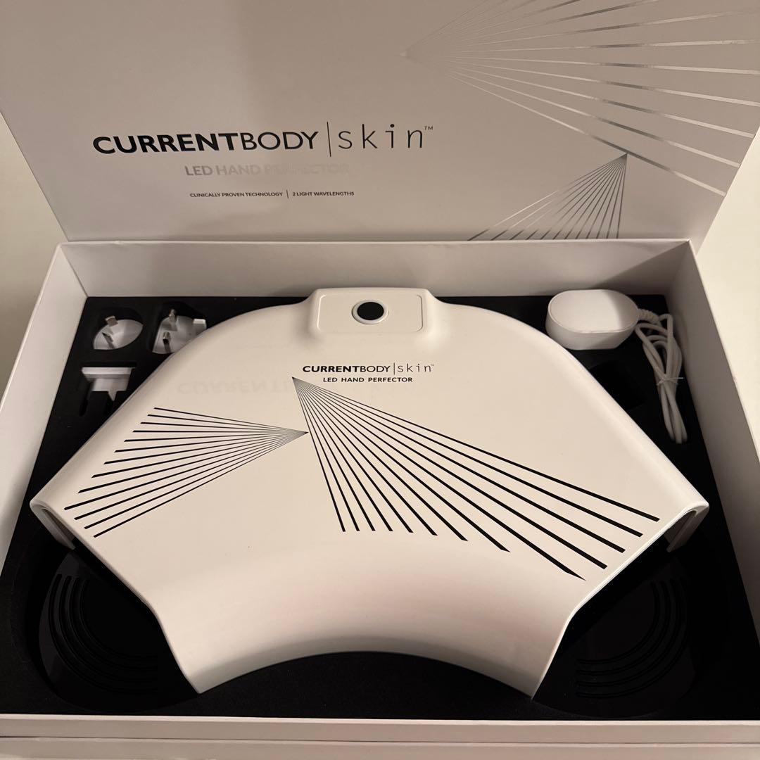 未使用に近い CURRENTBODY skin LED ハンド パーフェクター