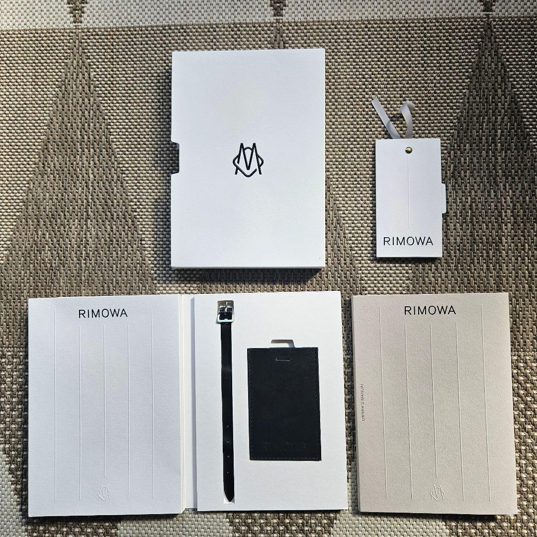 RIMOWA リモワ Essential Lite Cabin 37L ブルー