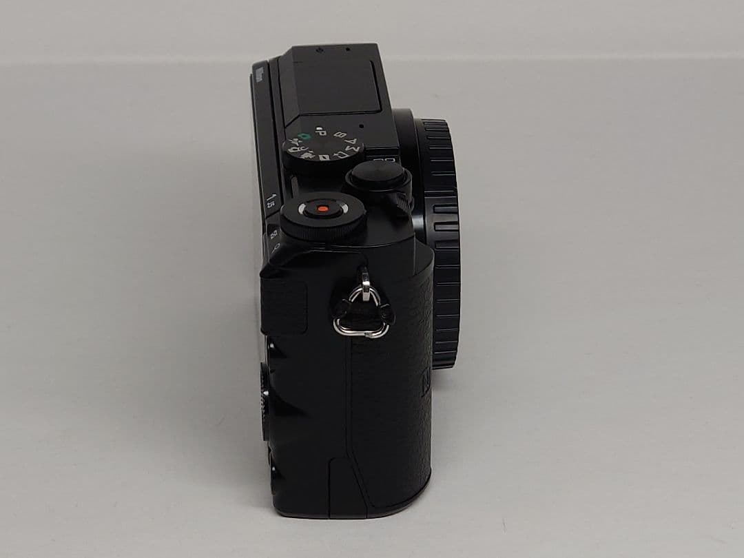 Nikon 1 J5 ミラーレスカメラ ズームレンズキット