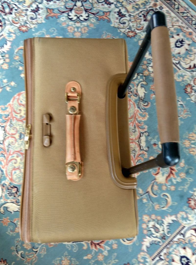 大容量Ｈartmanハートマンキャリーケース