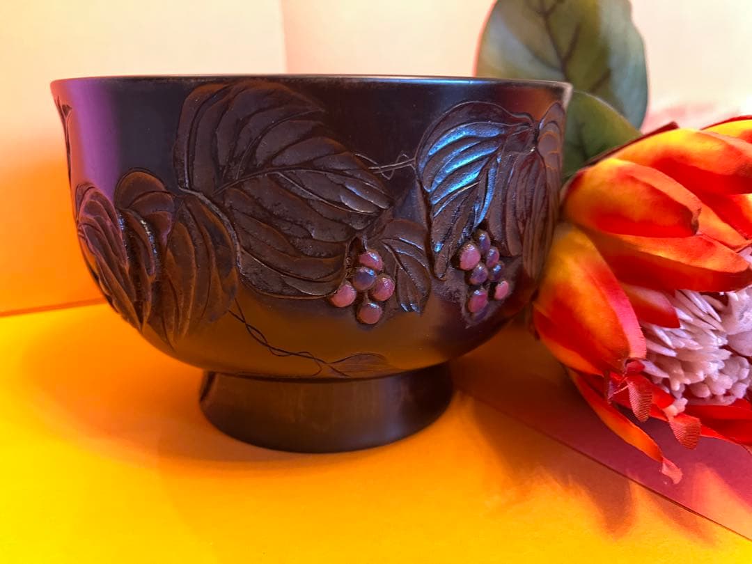 川添日記おおぶり椀　 草木彫漆器