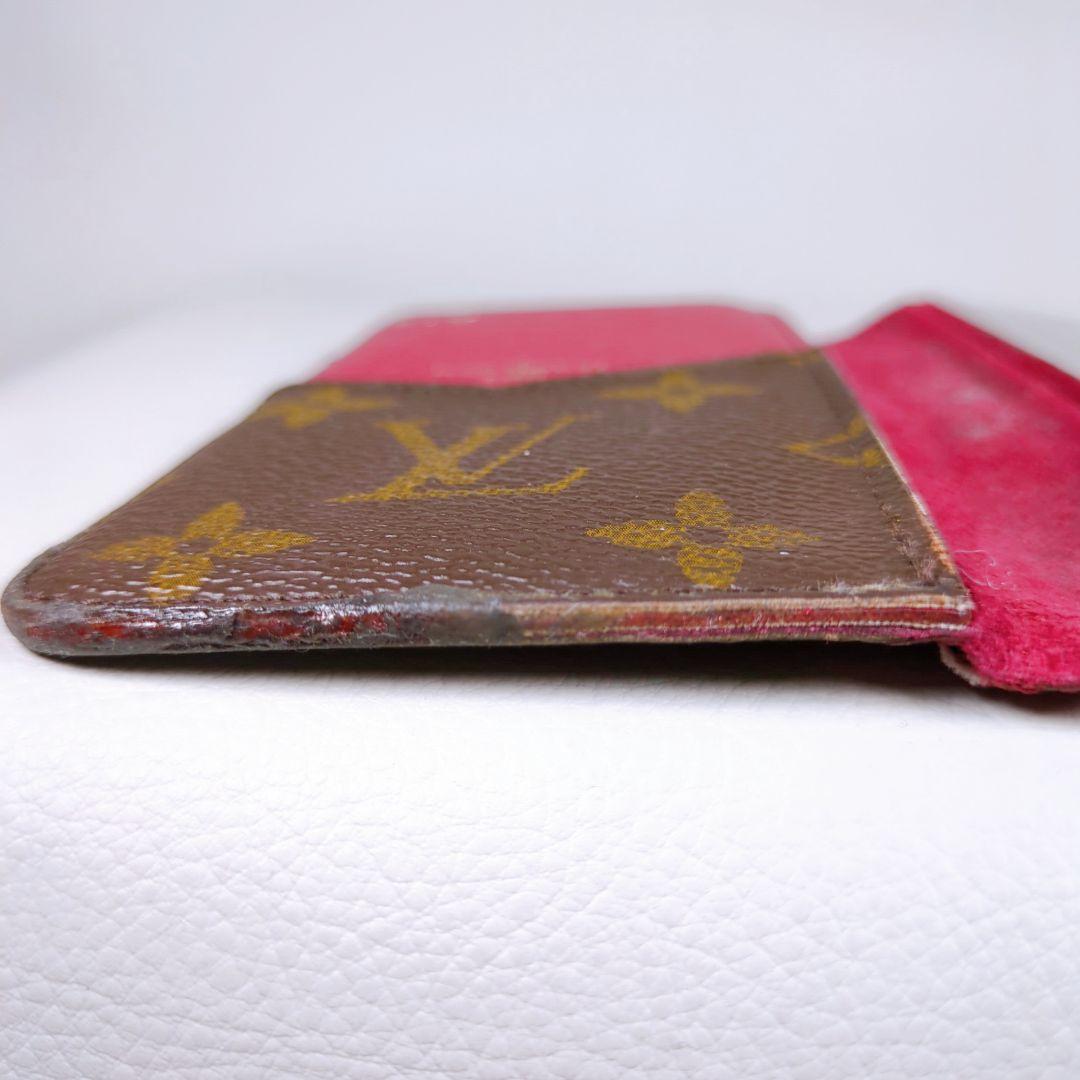 LOUISVUITTON iPhoneケース 15プロ モノグラム 手帳型