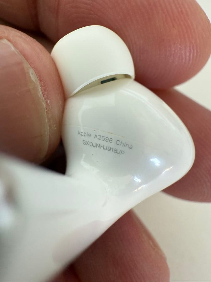 純正　AirPods pro 第2世代　本体