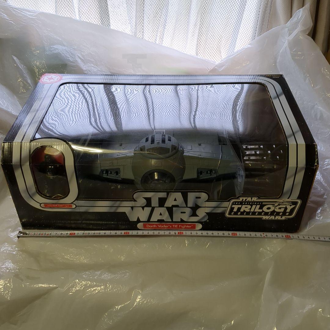 スターウォーズ ベーシックフィギュア　ダース・ベイダー＆TIEファイター 未開封