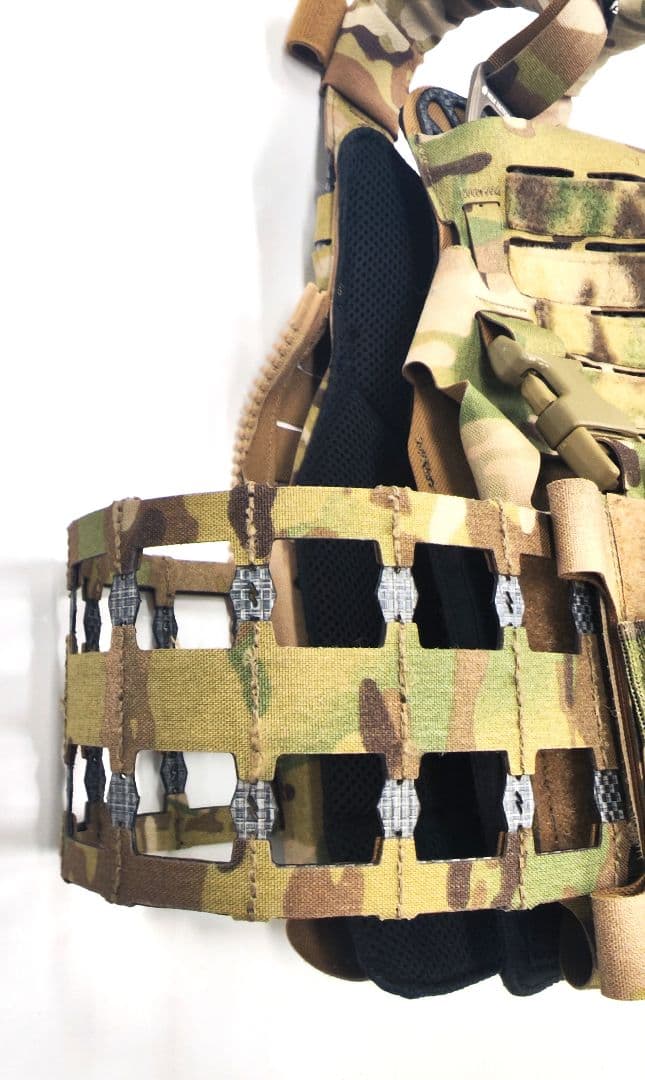 VOLK TACTICAL GEAR V-DPC MC プレートキャリア（廃盤）