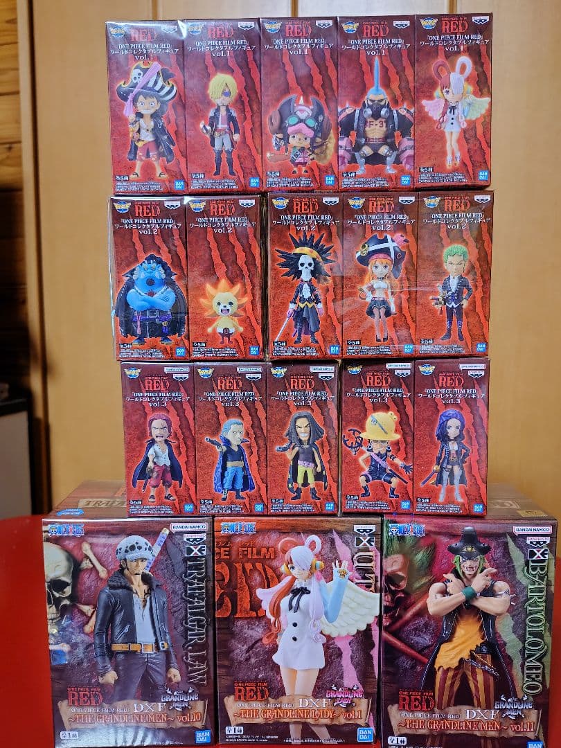 ワンピースフィギュア　フィルムレッドまとめ売り‼️