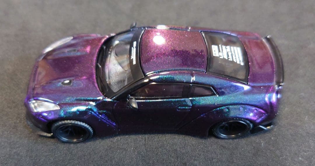 MINI GT LB★Works Nissan GT-R R35