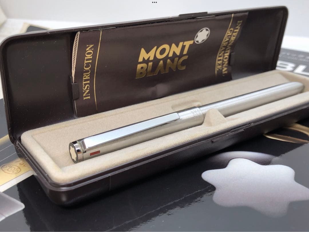 ⭐️モンブラン⭐️レアなバフ研磨のカスタム品⭐️4カラーマルチボールペンNo2722⭐️