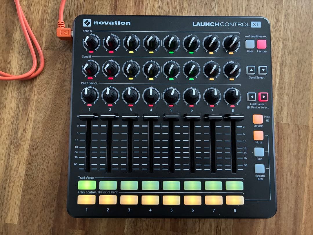 DTM・DAW Novation - Launch Control XL
