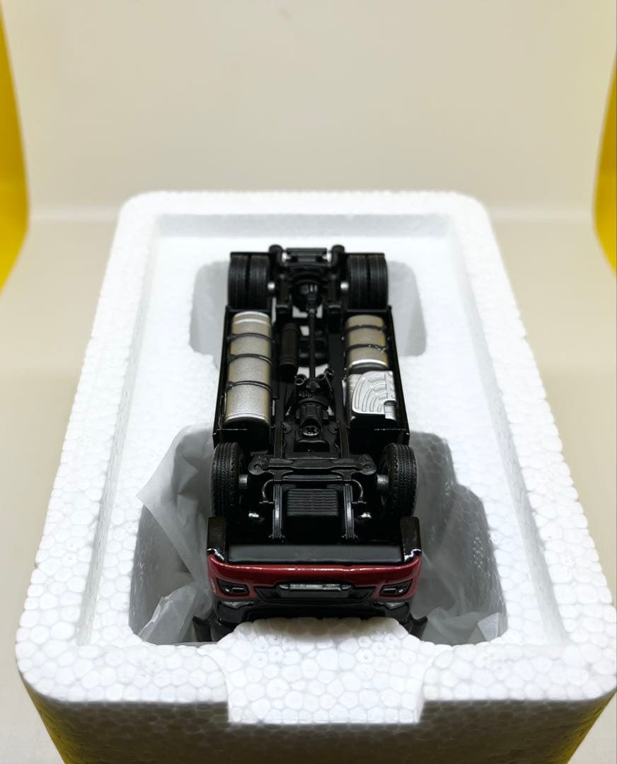 MINIGT 1/64 メルセデス アクターズ レーシングトランスポーター