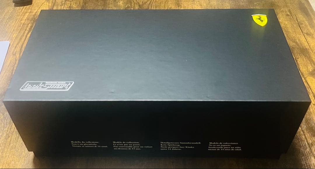 ルックスマート　1/18 Ferrari 488 GT3 ミニカー