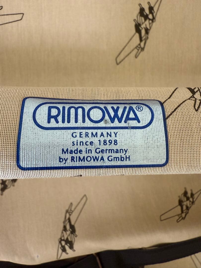 リモワ クラシックフライト 35L 機内持ち込み 2輪