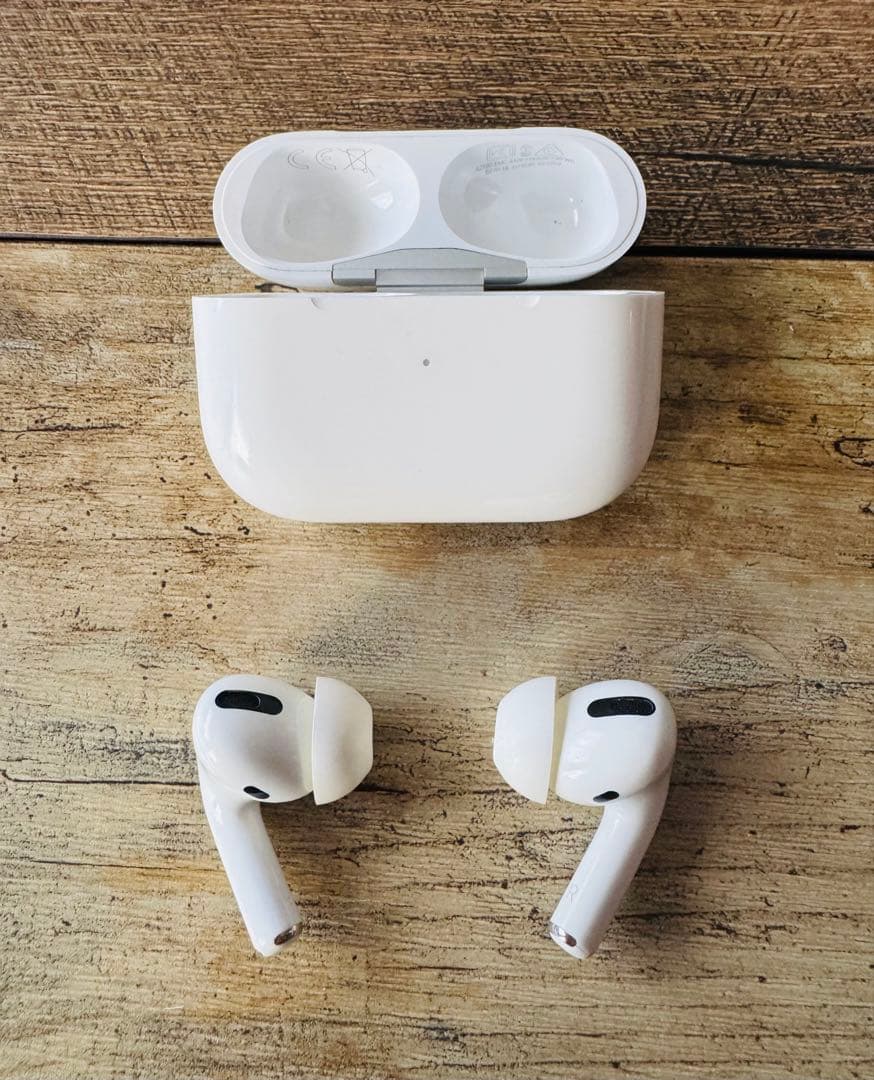 AirPods Pro 2021年モデル MagSafe対応 MLWK3J/A