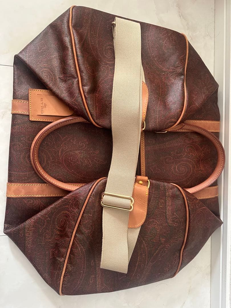 Etro 「10DANCE」内で竹内涼真が持っていた物と同じ型のボストンバッグ