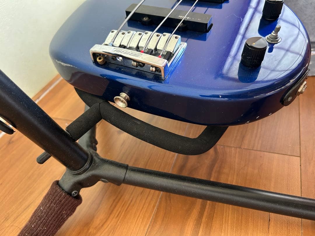 FERNANDES エレキベース REVOLVER 送料込み