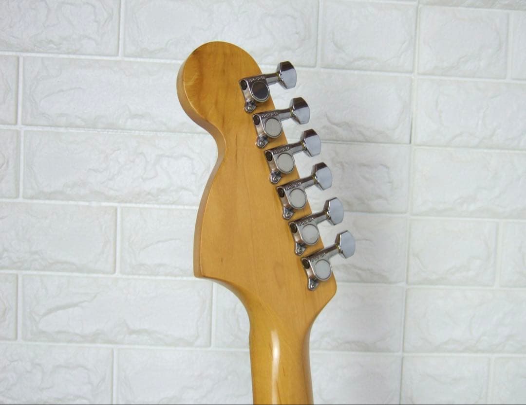 Fender Japan ST72 OCR USAピックアップ搭載