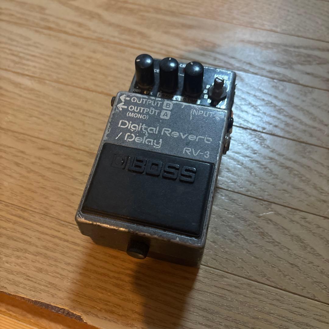 BOSS デジタルリバーブ/ディレイ RV-3