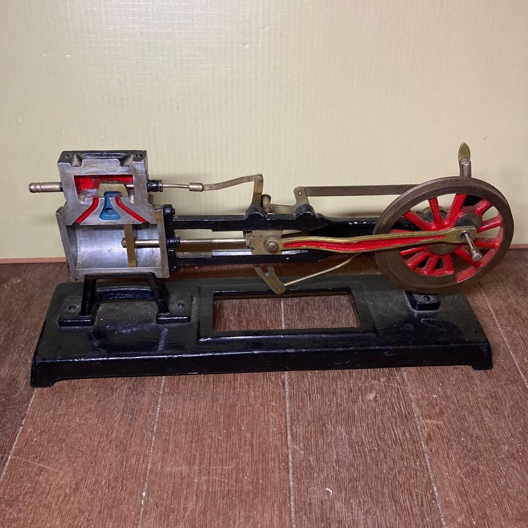 蒸気機関車 シリンダー模型