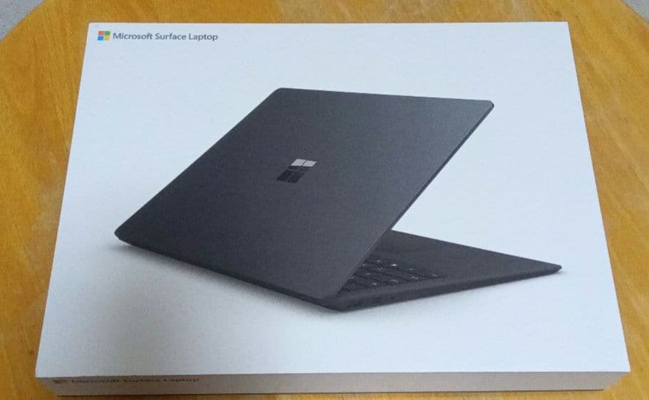 Microsoft Surface Laptop2 ブラック