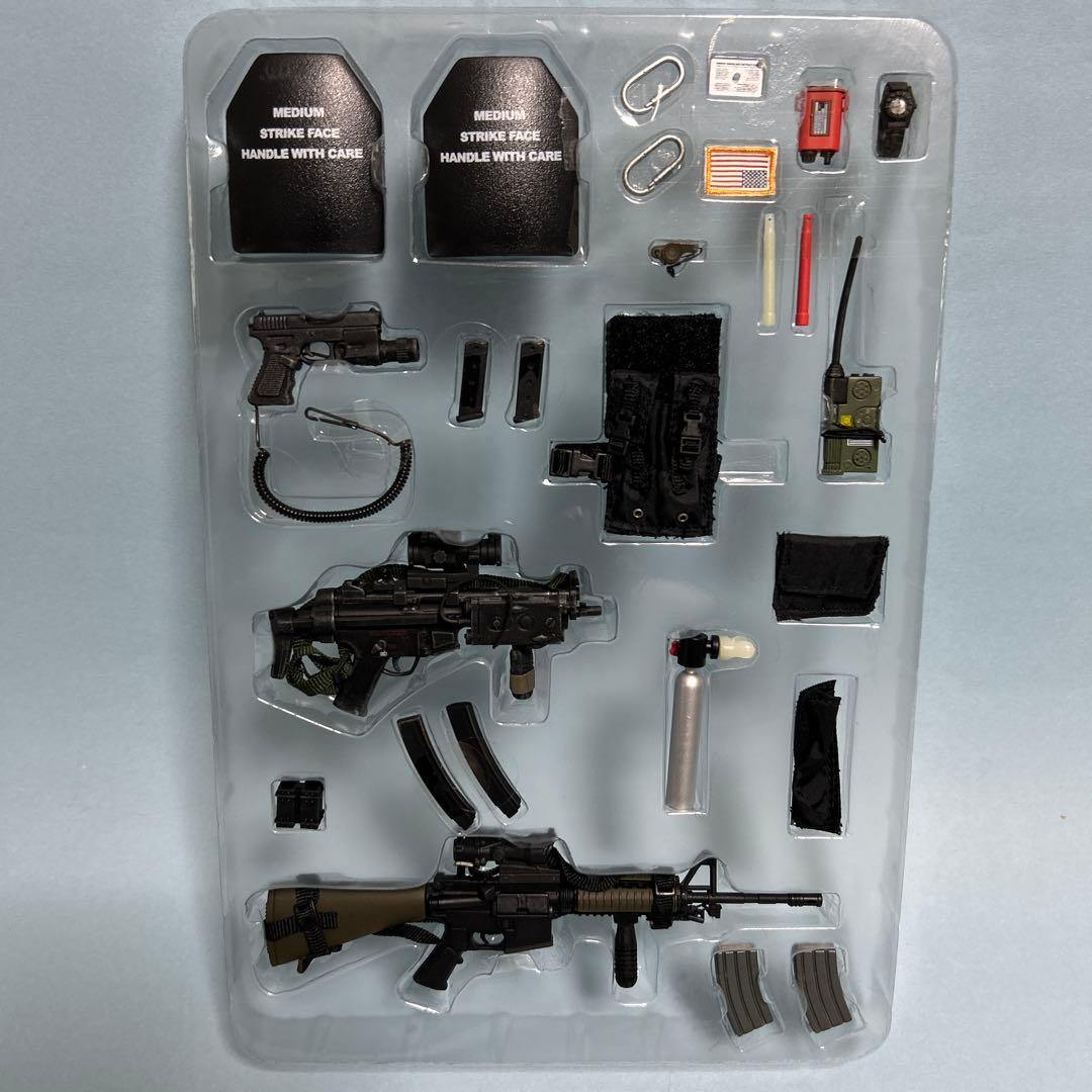 Hot Toys•SOARナイトストーカーズ•デザートバージョン