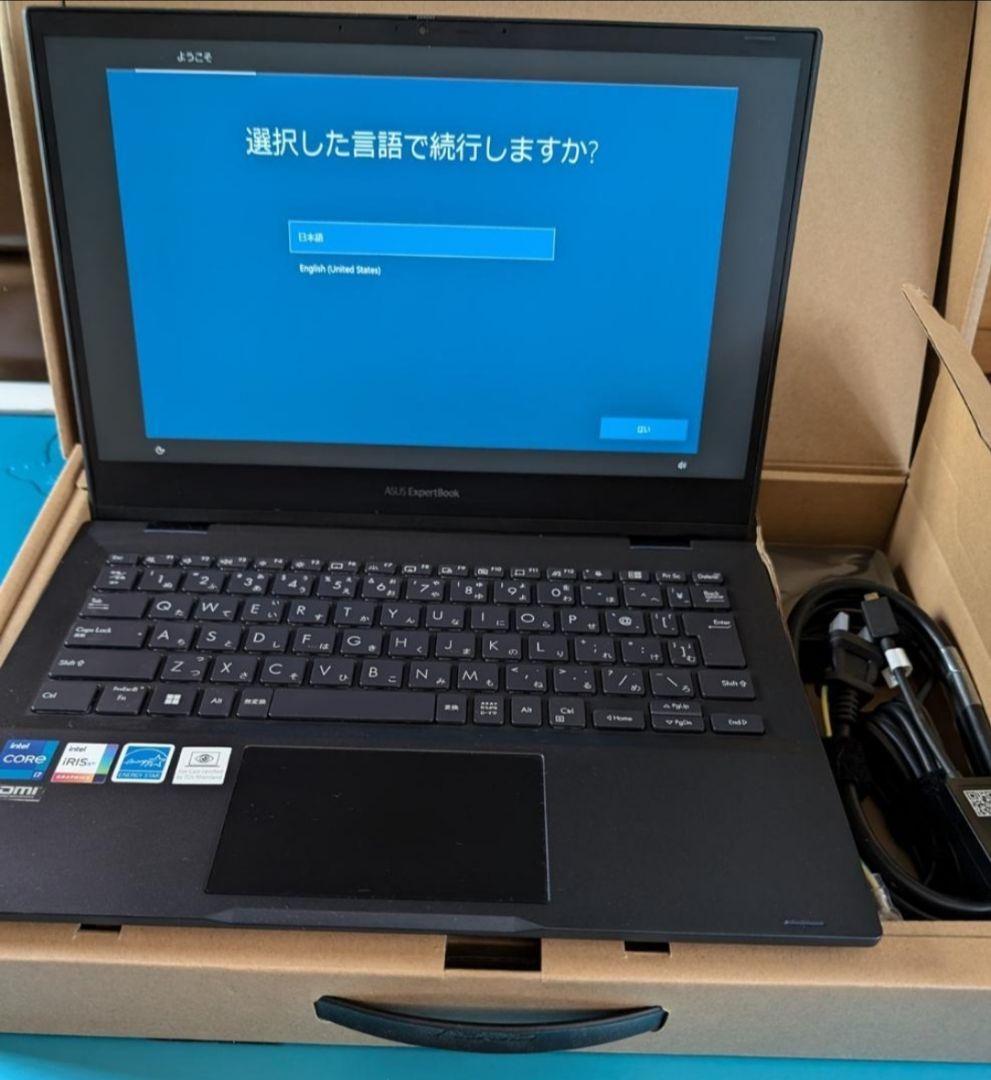 ASUS 11Gen i7 13.3 ExpertBook 32Gメモ