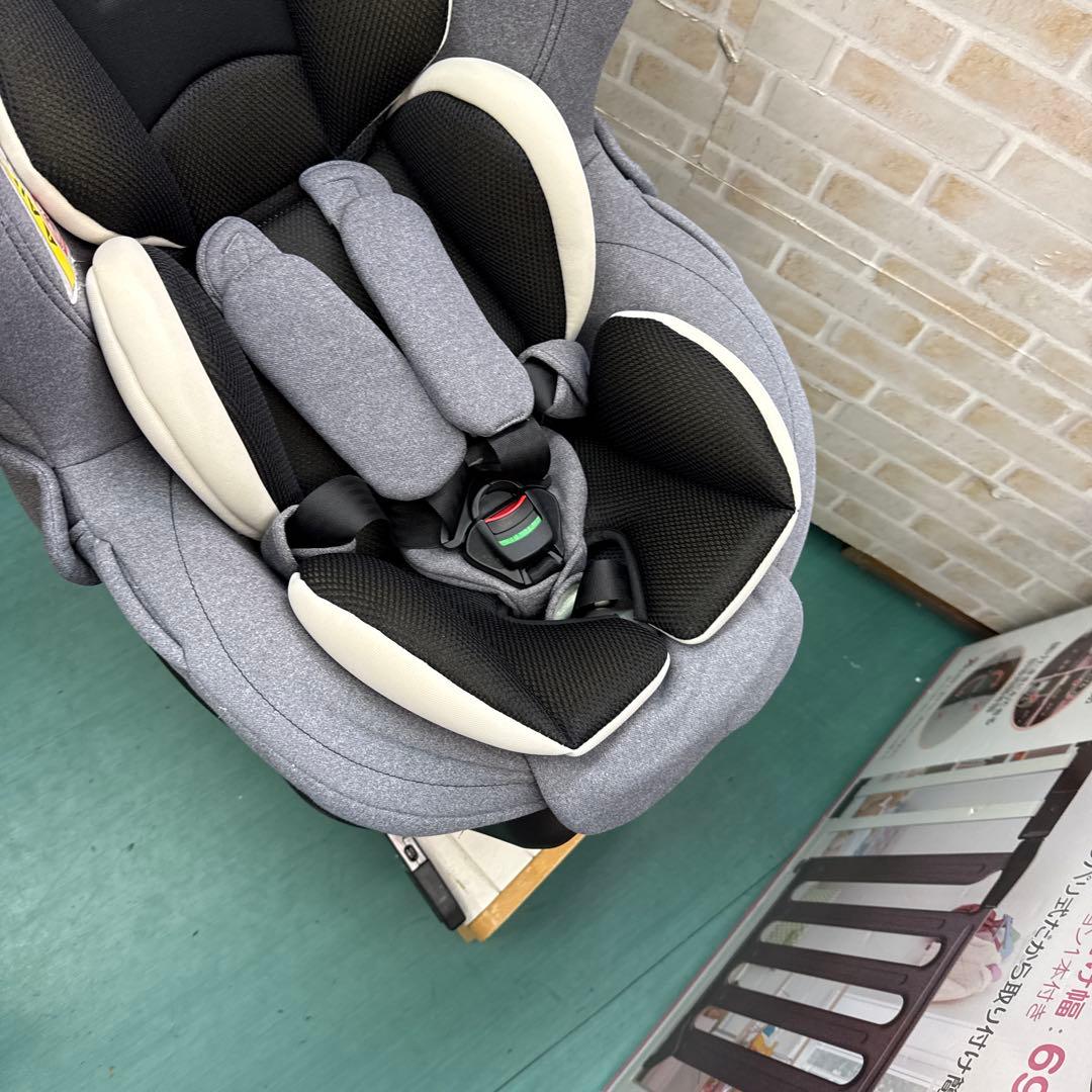エールべべisofix チャイルドシート クルット4i 回転式　新生児から