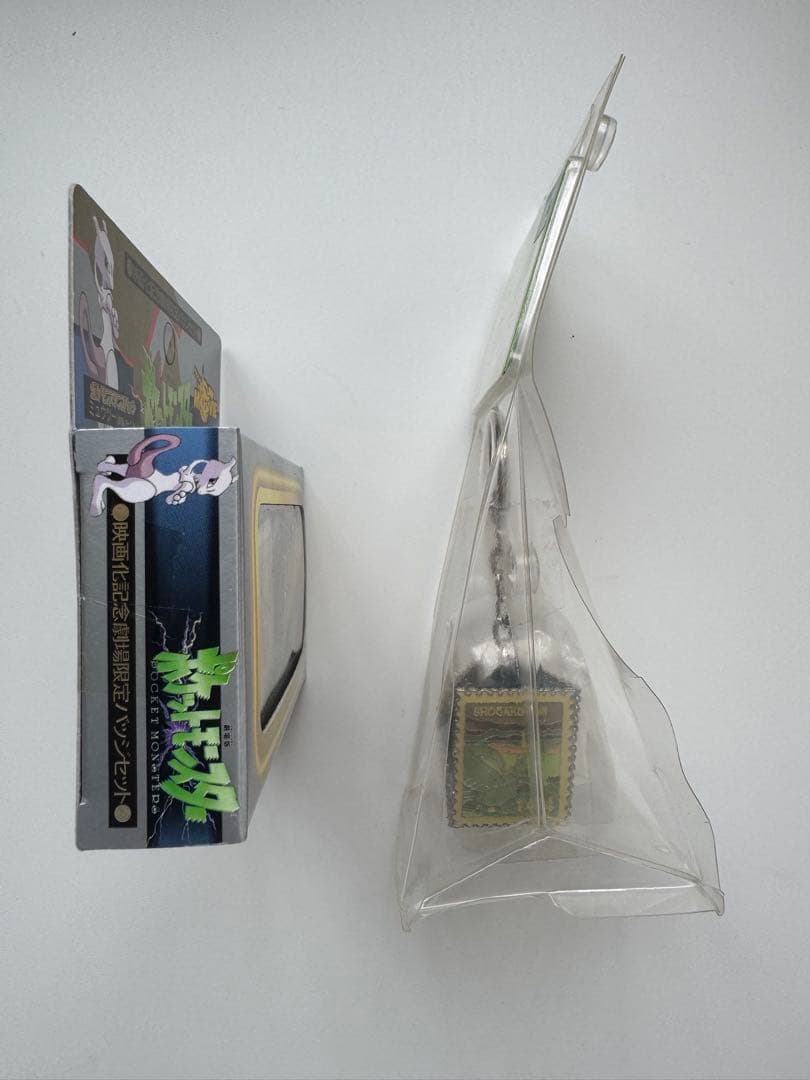 【絶版】ポケモンスタンプバッジ　切手風　ピカチュウ、ミュウ他　まとめ売り