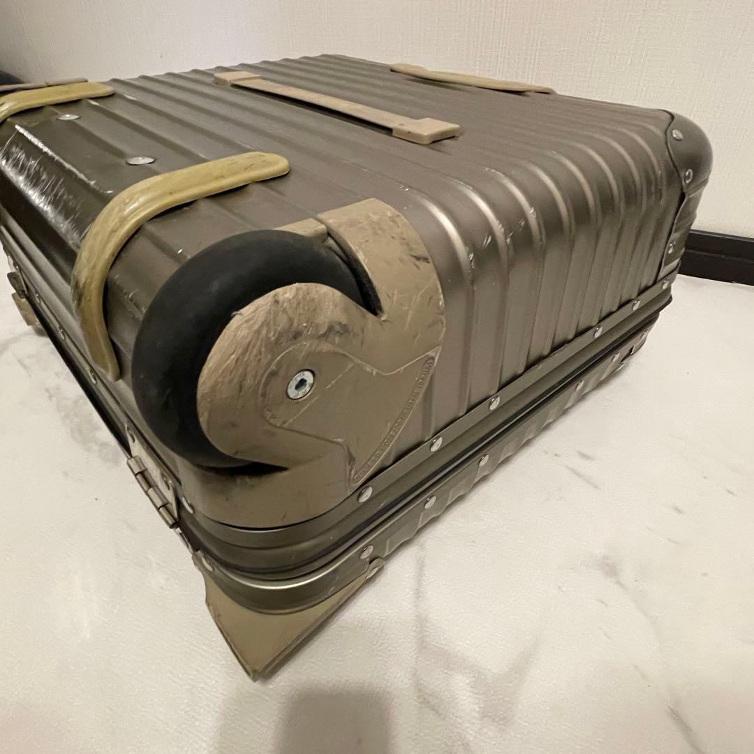RIMOWA トパーズ　2輪　シャンパン　廃盤
