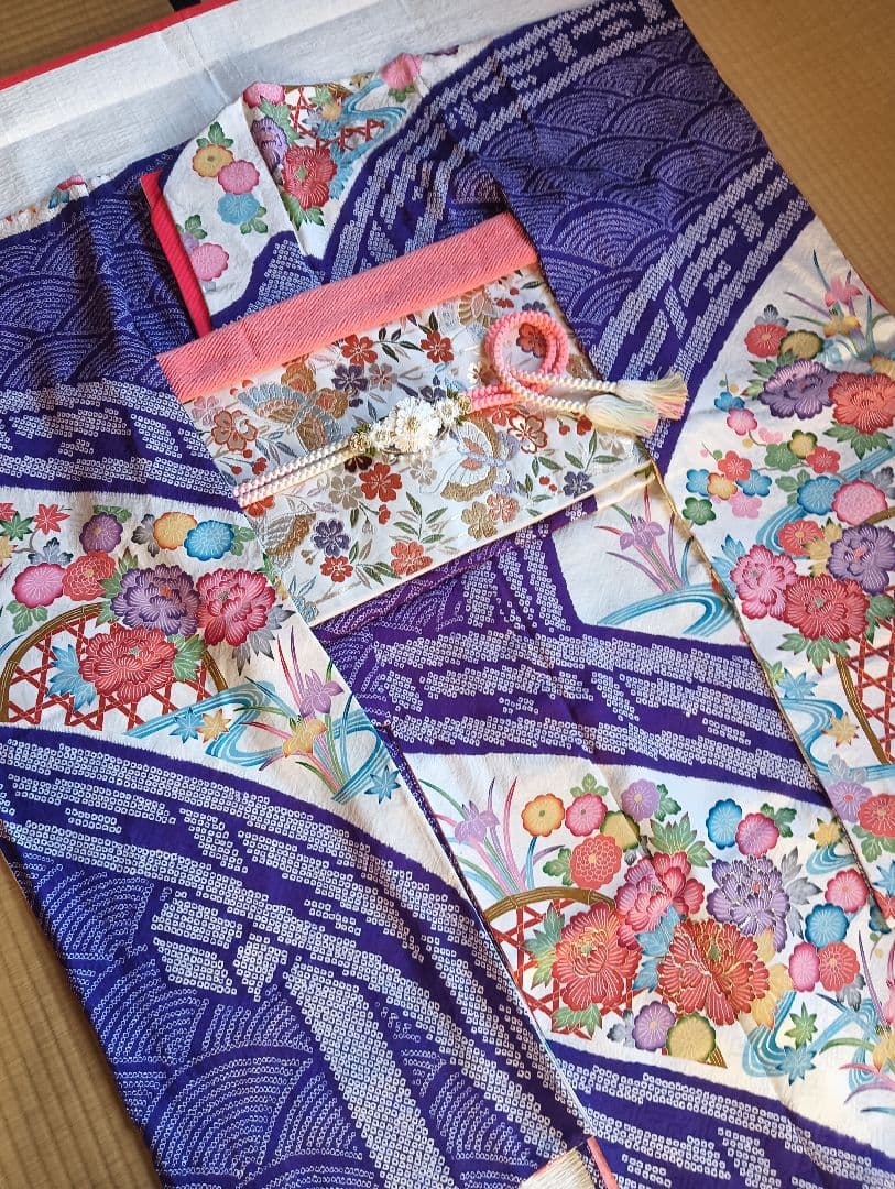 なっちゃん　振袖フルセット　絞りに型染　古典柄　美品　トールサイズ