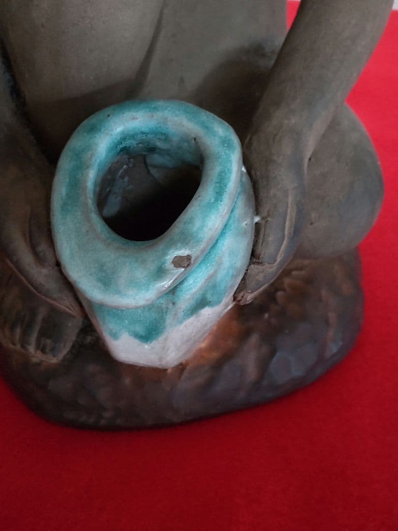 少女像置物/陶器