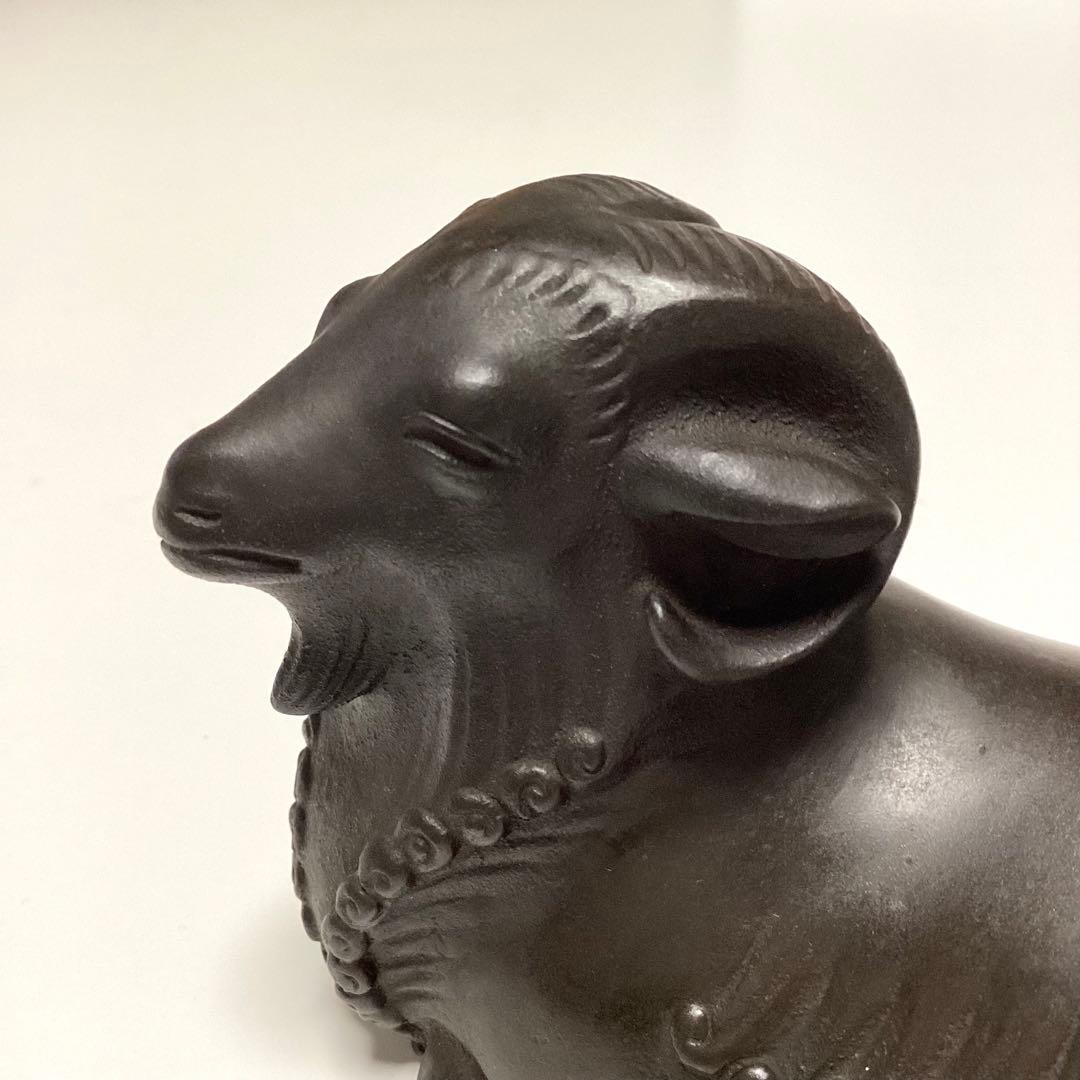 ☆人間国宝 ☆ 彫刻家 ☆ 香取正彦 ☆ 鋳銅　「羊」 置物　共箱　978g