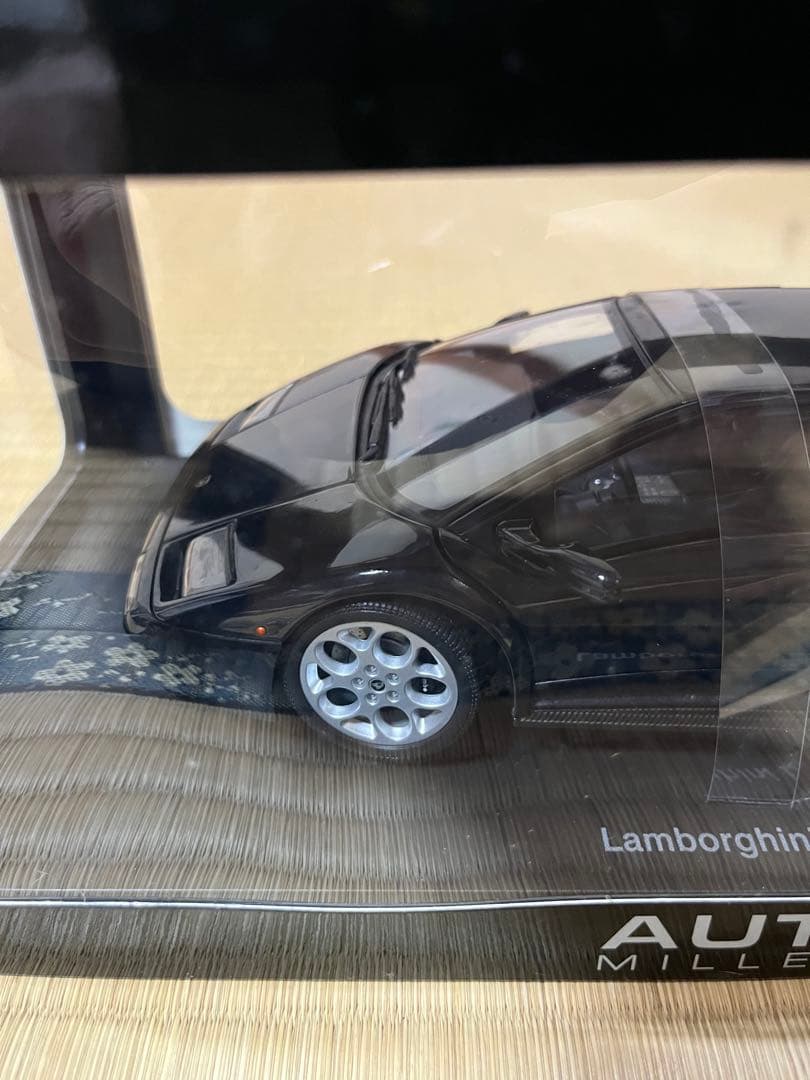 AUTOart ランボルギーニ ディアブロ 6.0 1/18