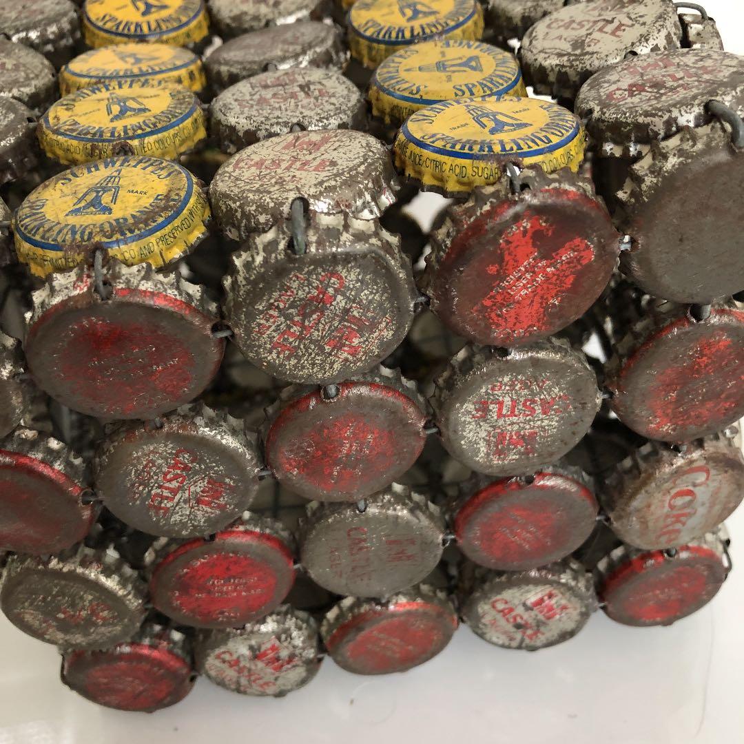 王冠のビンテージ　bag  レトロ　ボトルキャップ