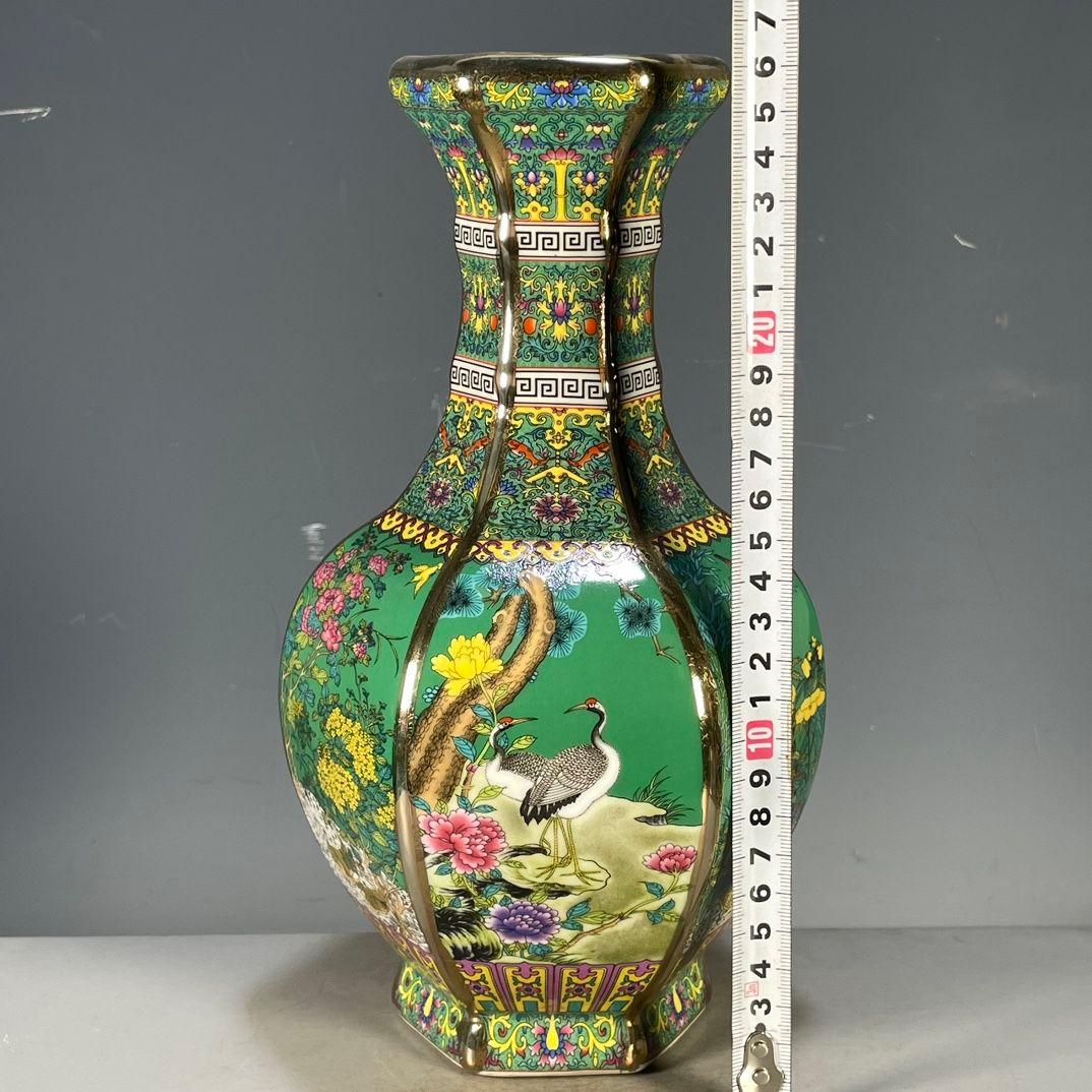 乾隆琺瑯彩花鳥紋六稜賞瓶 景徳鎮 陶磁器 装飾品 現代工芸品 美術品 置物